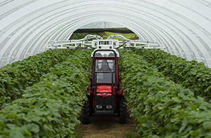 Innovative applicator helps growers